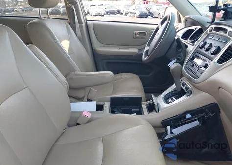 2005 Toyota Highlander V6 z USA, uszkodzony, nr VIN JTEEP21A050114720